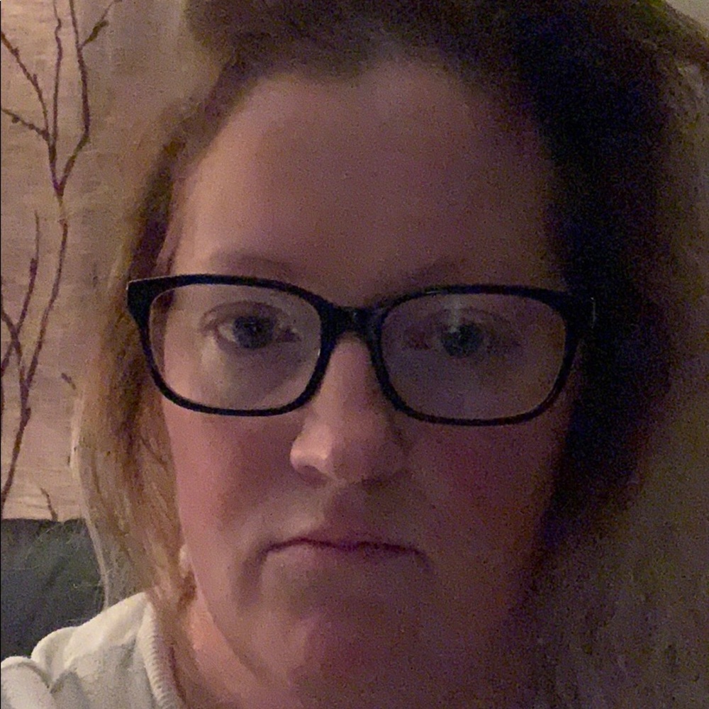 Meet your Posher, Kellie
